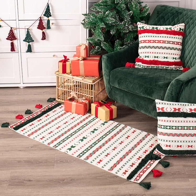 Flachgewebter Läuferteppich mit nordischem Weihnachtsmuster, Quasten und Baumwollmix Brehn