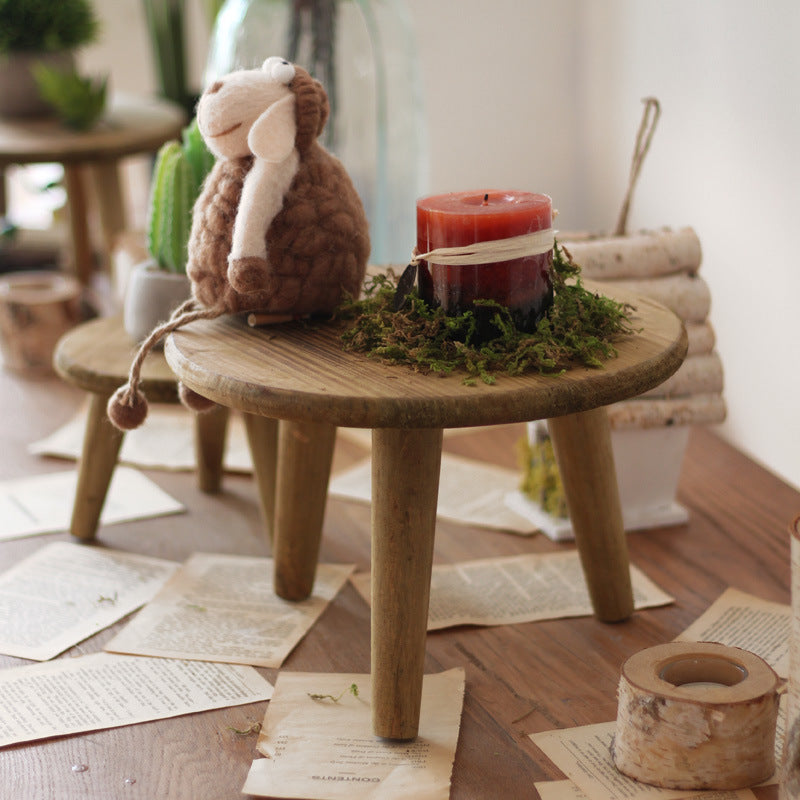 Stilvoller Holzfußhocker Brehn