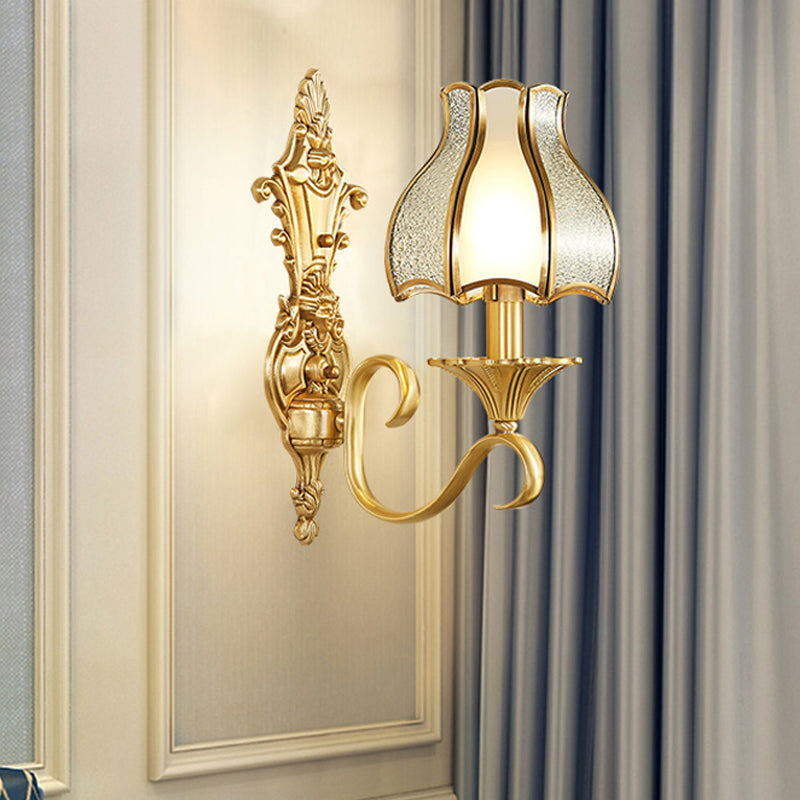 Brass Bud Wandmontage Licht Traditionelle Gehrungsglas Wohnzimmer Wandlichtarmatur | Brehn