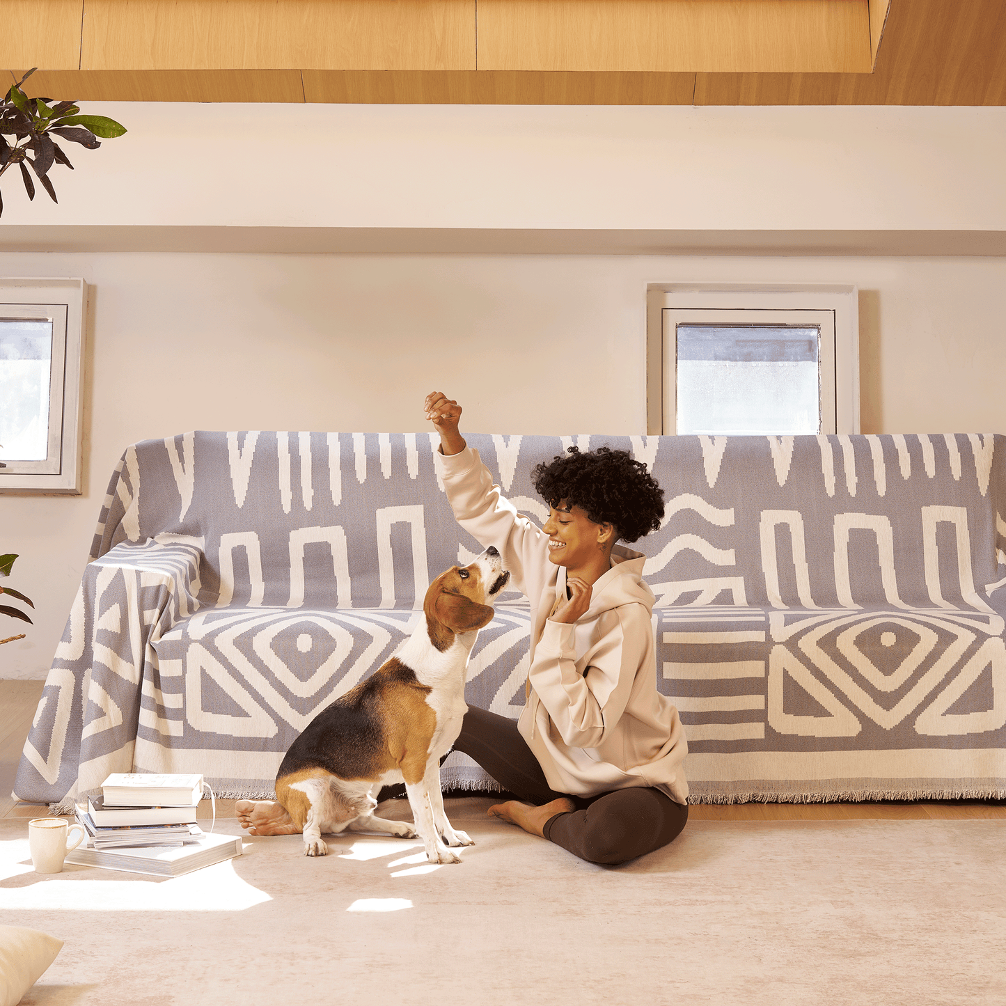 Geometrischer Boho-Stil Sofaüberzug - Modern, Stilvoll & Strapazierfähig Sofa Schutz | Brehn