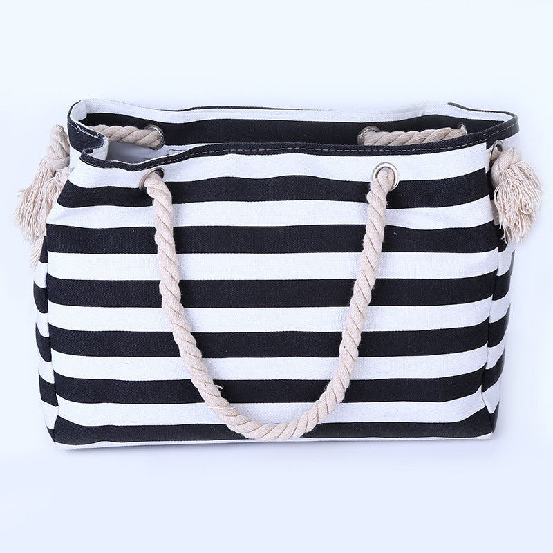 Geräumige und Stilvolle Strandtasche mit Maritimen Streifenmuster Brehn