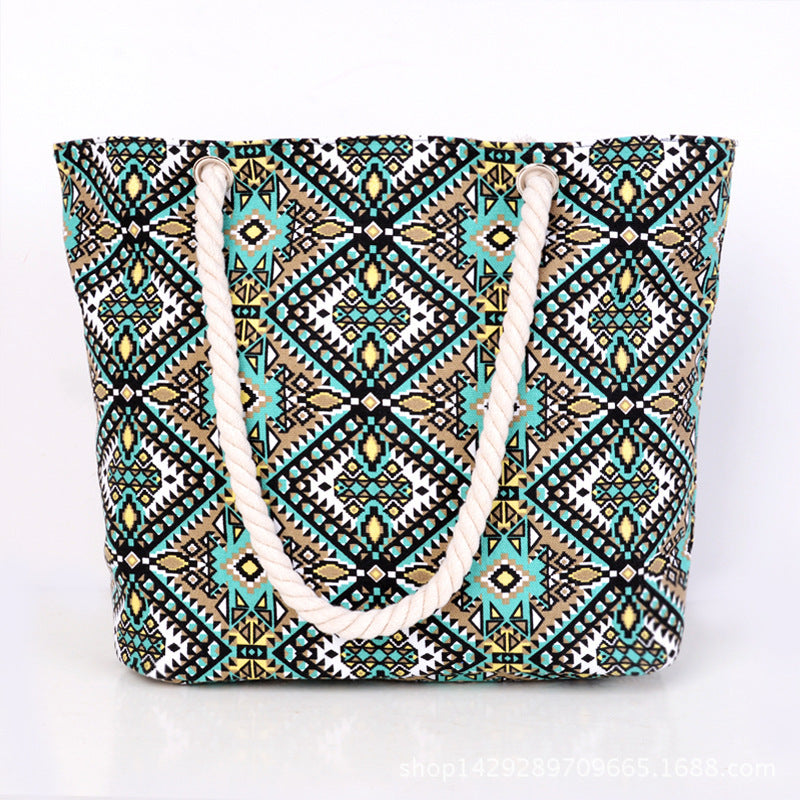 Modische Strandtasche mit Ethno-Muster Brehn