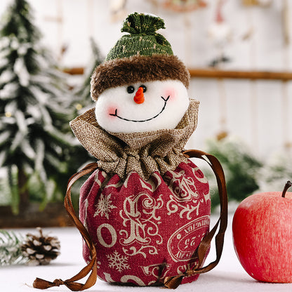 Niedliche Weihnachtsfigur mit Herzbeutel Brehn