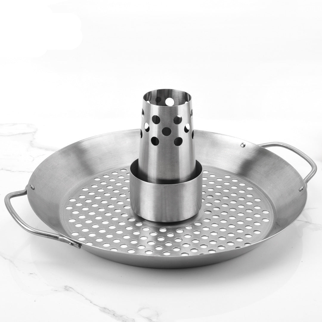Edelstahl Hähnchenbräter mit Perforiertem Grillrost und Mittigem Aromatrichter Brehn