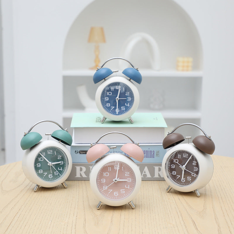 Retro Wecker mit Klassischem Design Brehn
