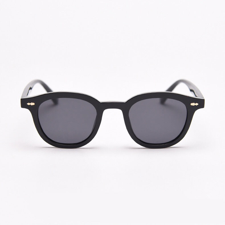 Modische Sonnenbrille mit Runden Gläsern und Stylischem Rahmen Brehn