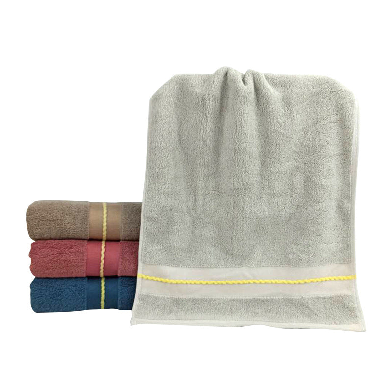 Premium Frottee Badetuch Mit Stilvollem Jacquardmuster Brehn