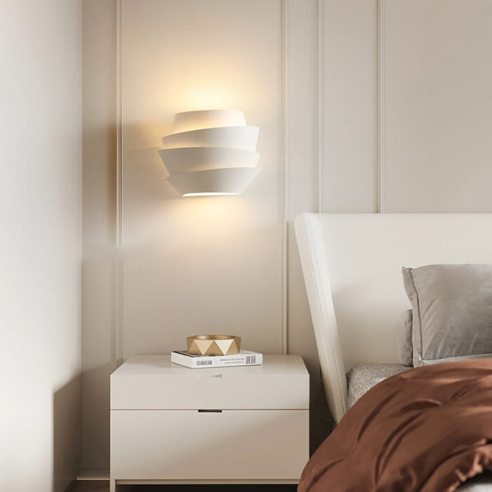 Skandinavische Wandlampe mit dualen Lichtpunkten - NordGlow | Brehn