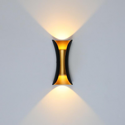 Wetterfeste LED-Aluminium-Wandleuchte für Outdoor-Eleganz