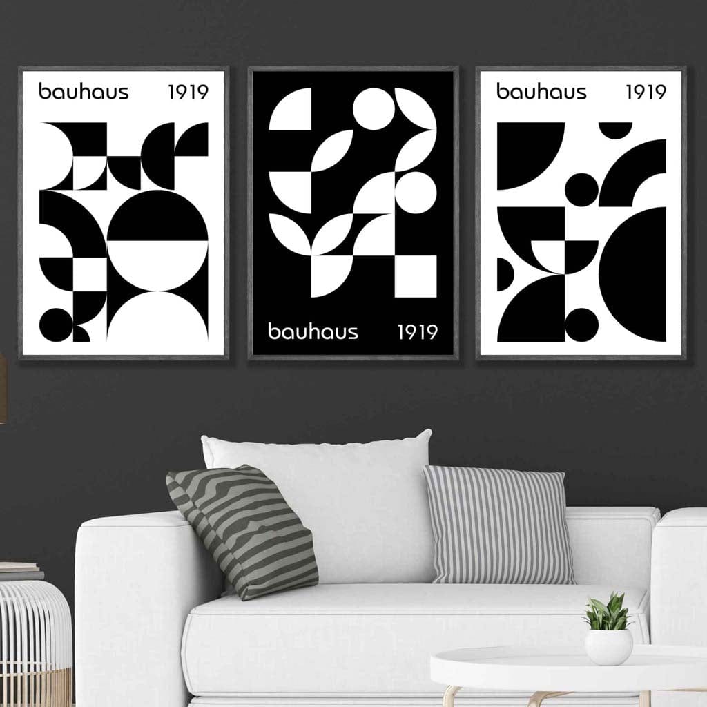 Grafische, schwarz-weiße, geometrische Wandkunst im Bauhaus-Stil, 3er-Set