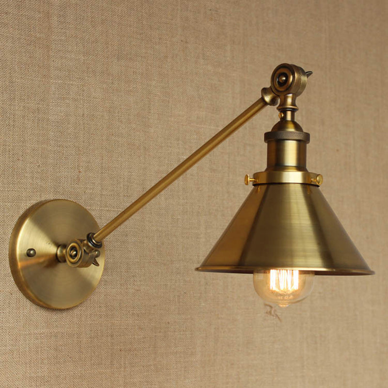Vintage konische Wandleuchte 1-Lampe Eisen Wandmontierte Lampe in Messing für Schlafzimmer | Brehn