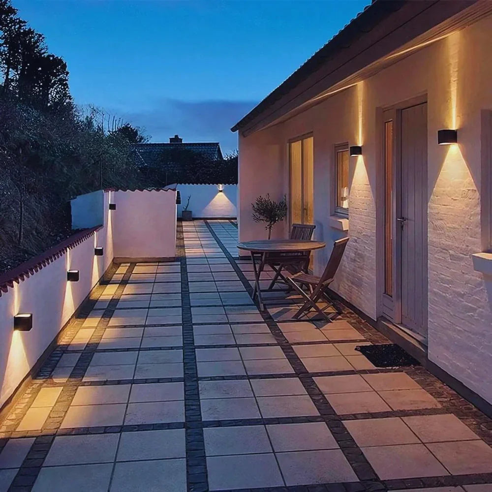 Architektonische Wandwürfelleuchte | Brehn