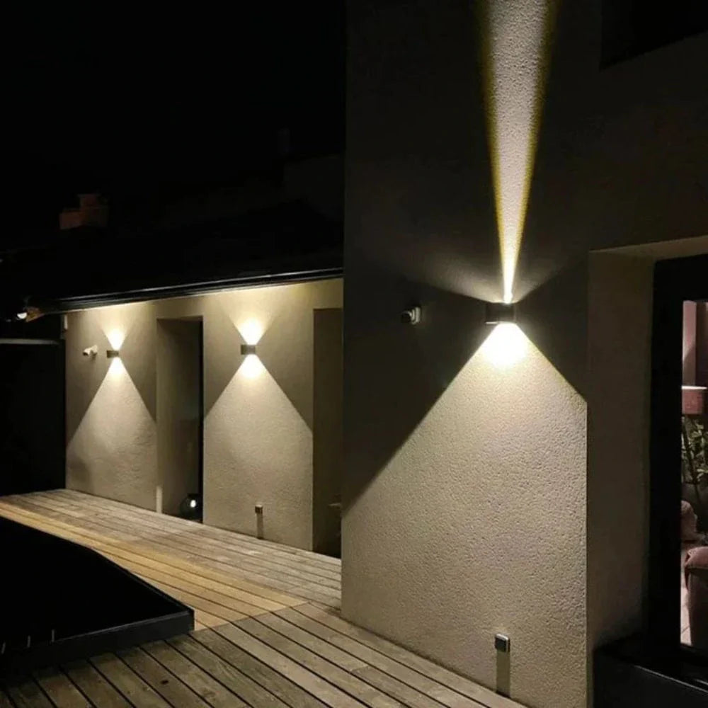 Architektonische Wandwürfelleuchte | Brehn