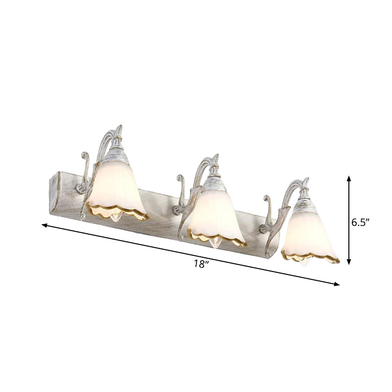 Blumenförmige Badezimmer-Wandleuchte, klassisches Opalglas, 2/3/4 Leuchten, Bronze/Weiß, Schminkbeleuchtung