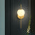 Sphere Wandlampe Minimal Frosted Glass 1 Leuchtmittel Weiße Wandleuchte mit Gold Gänsekopfarm | Brehn