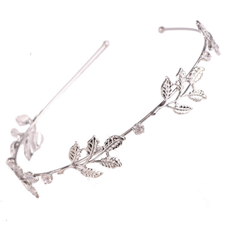 Damen Elegante Haarband mit luxuriösen Blattdesign Brehn
