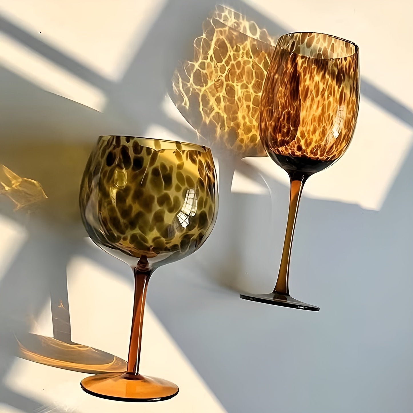Weingläser mit Leopardenmuster – Vintage-Design im 2er-Set | Perfekt für besondere Anlässe