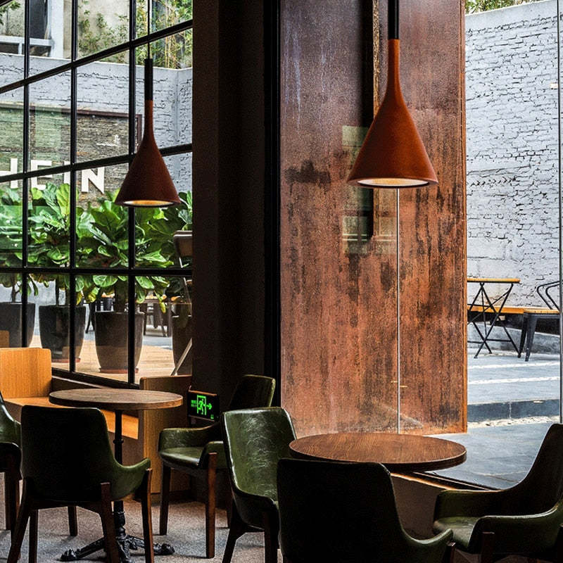 Moderne Dreiecks Pendelleuchte - Trionda | Brehn