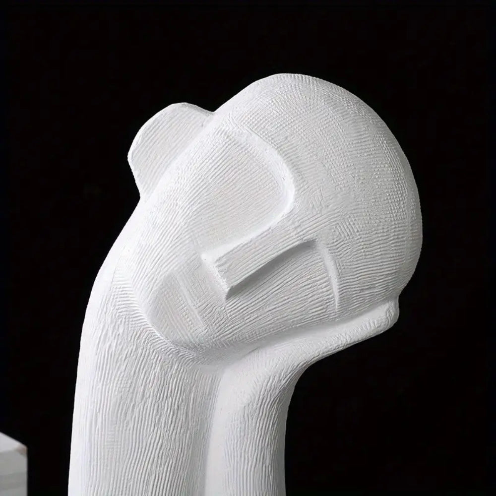Abstrakte Ruhende Figuren Skulptur | Brehn
