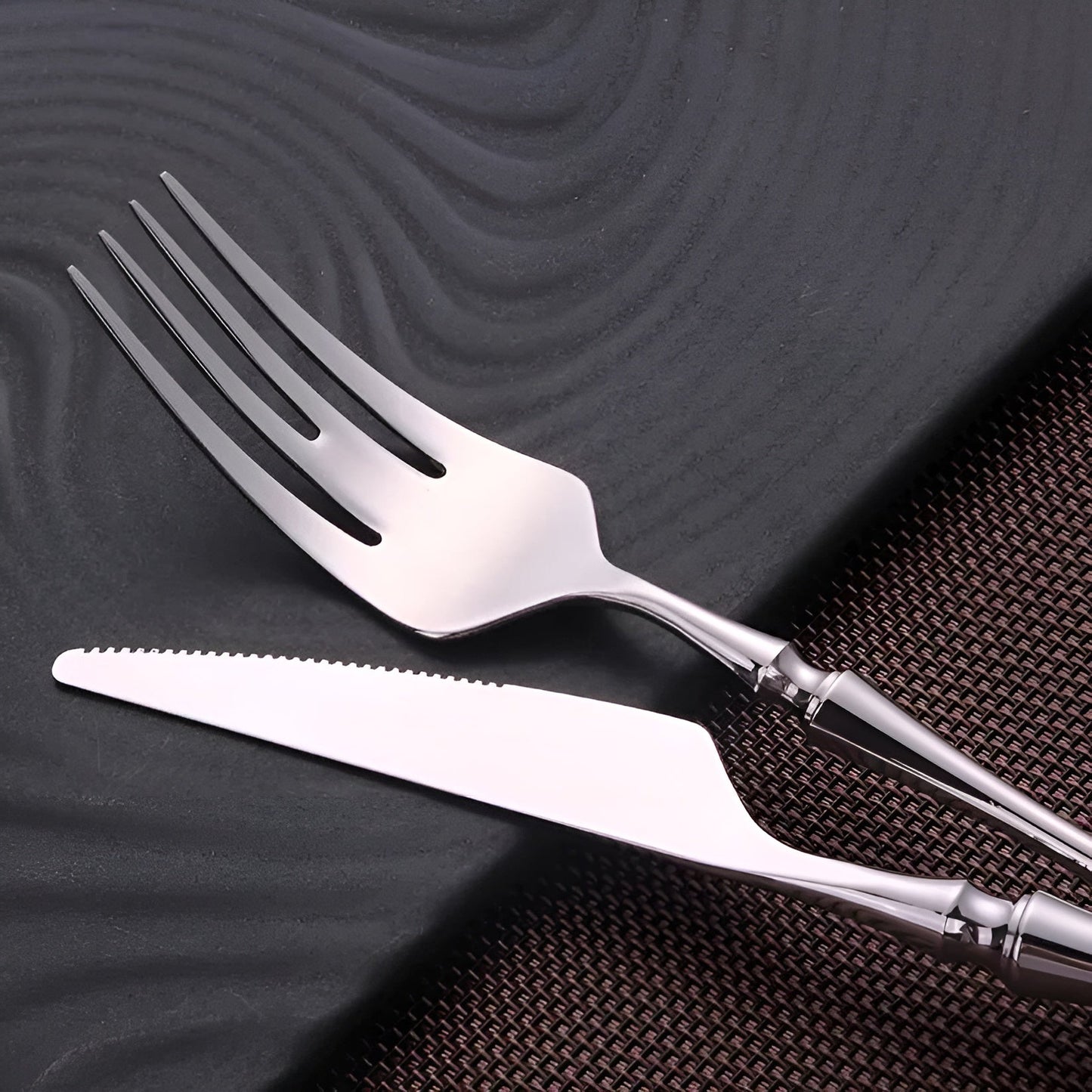 Besteckset aus Edelstahl – robust und elegant | Perfekt für den Alltag und Gäste