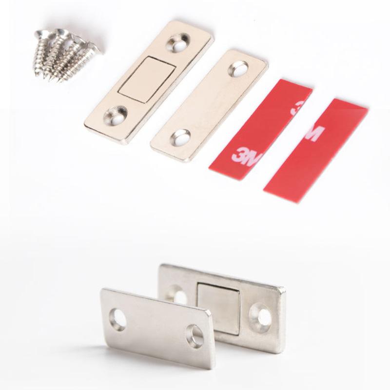 Brehn | Lochfreier magnetischer Türschließer