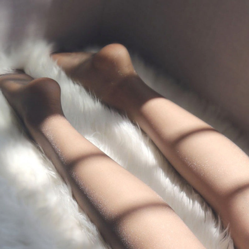 Nahtlose, perlmuttglänzende, ultradünne Strumpfhose