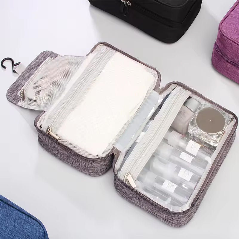 Wasserabweisende Make-up-Tasche mit Aufhängehaken | Brehn