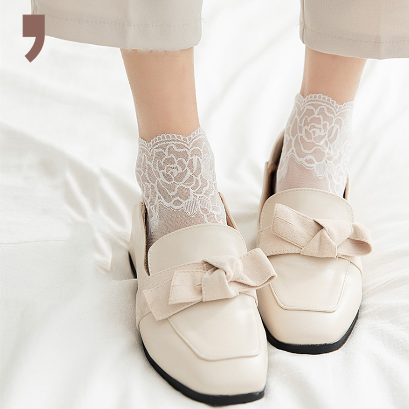 Brehn | Rutschfeste Spitzensocken für Damen