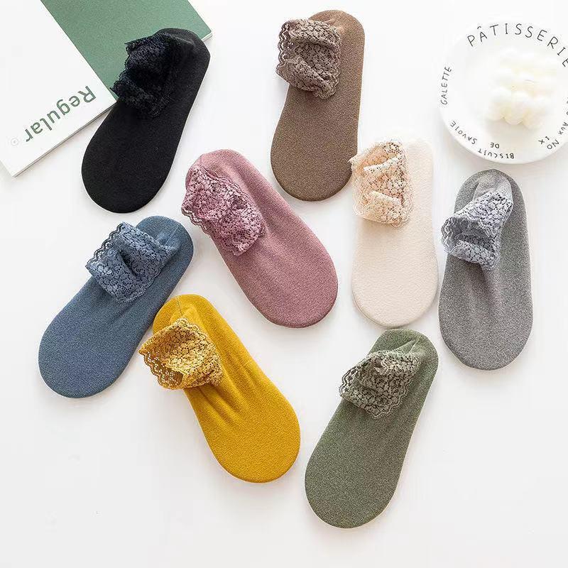 Brehn | Neue warme Socken mit modischer Spitze