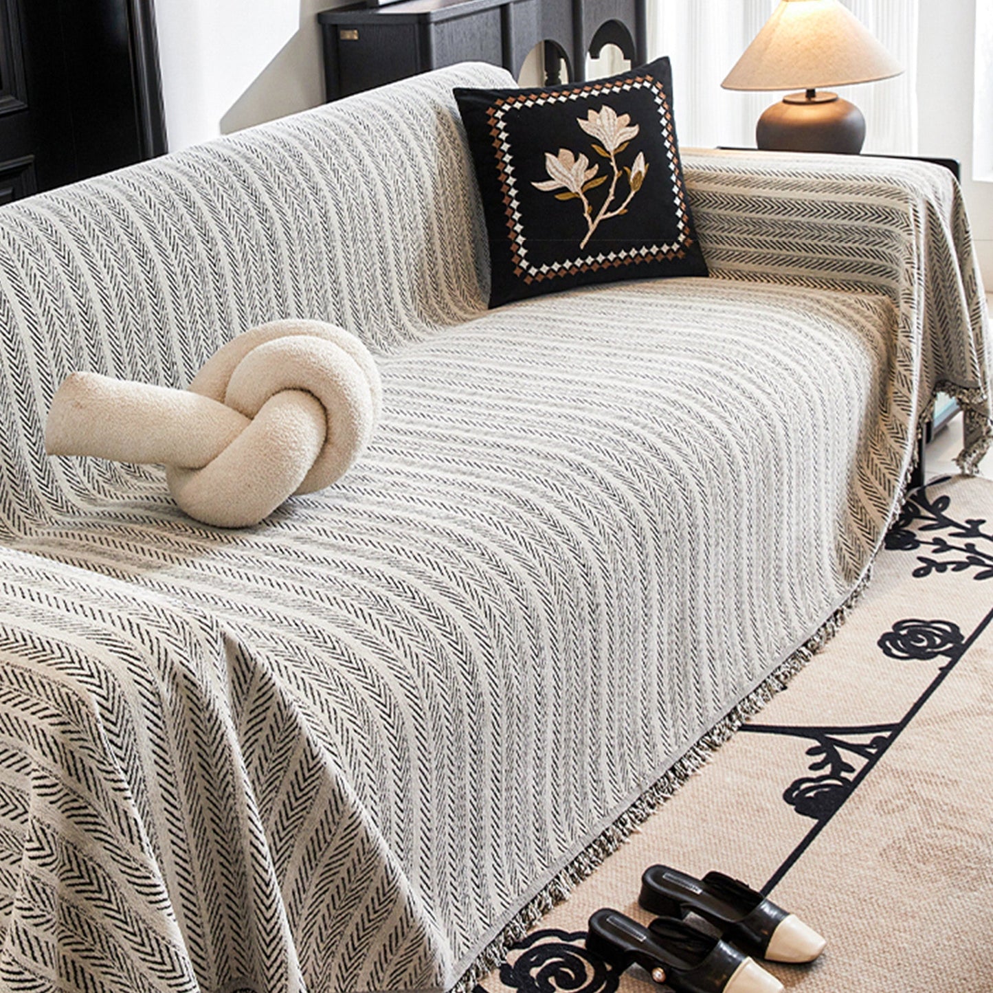 Fischgrätmuster-Sofabezug - Modern, stilvoll & langlebiger Sofaschutz | Brehn