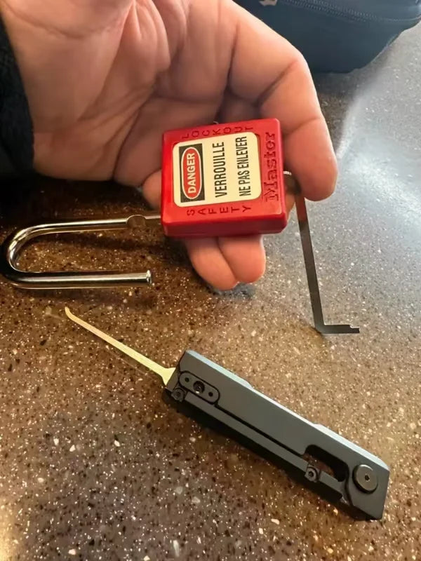 Brehn | Quick Trick Handy Tool