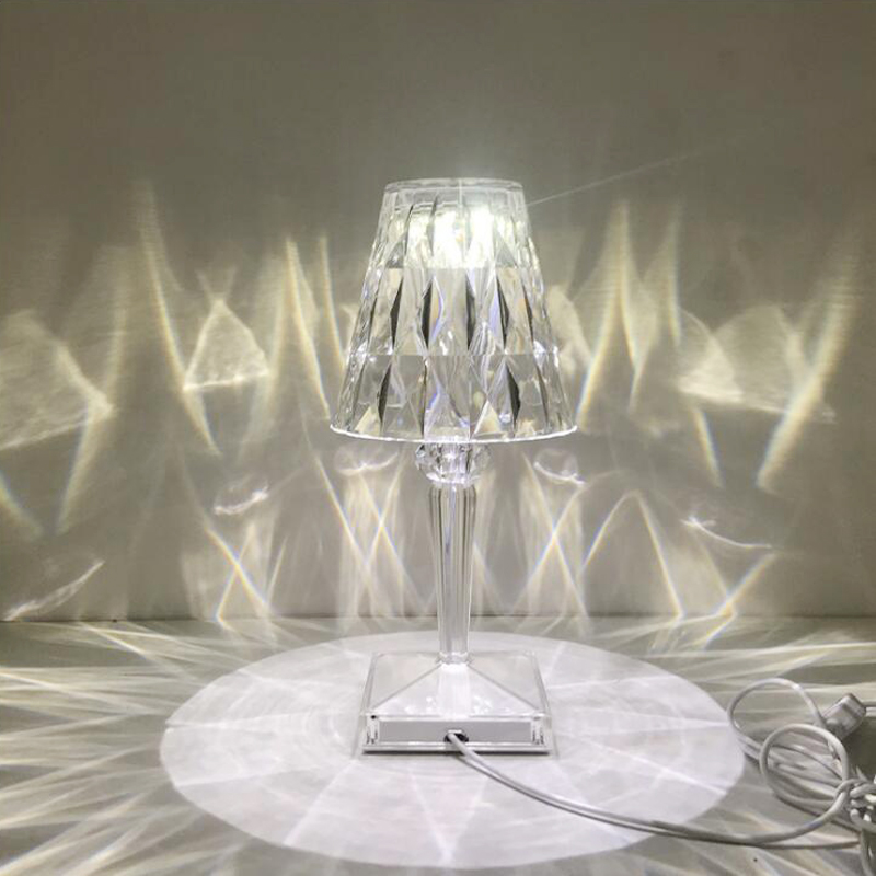 KristalGlow Touchlampe – Elegante Tischlampe mit Touchsensor und USB | Brehn