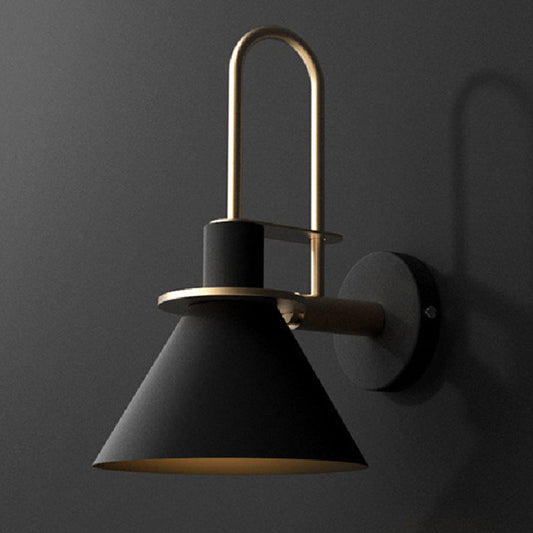 1 Licht Nachttisch Wandleuchte Einfache Schwarz/Weiß/Grün Wandleuchte mit Konischem Metallschirm | Brehn