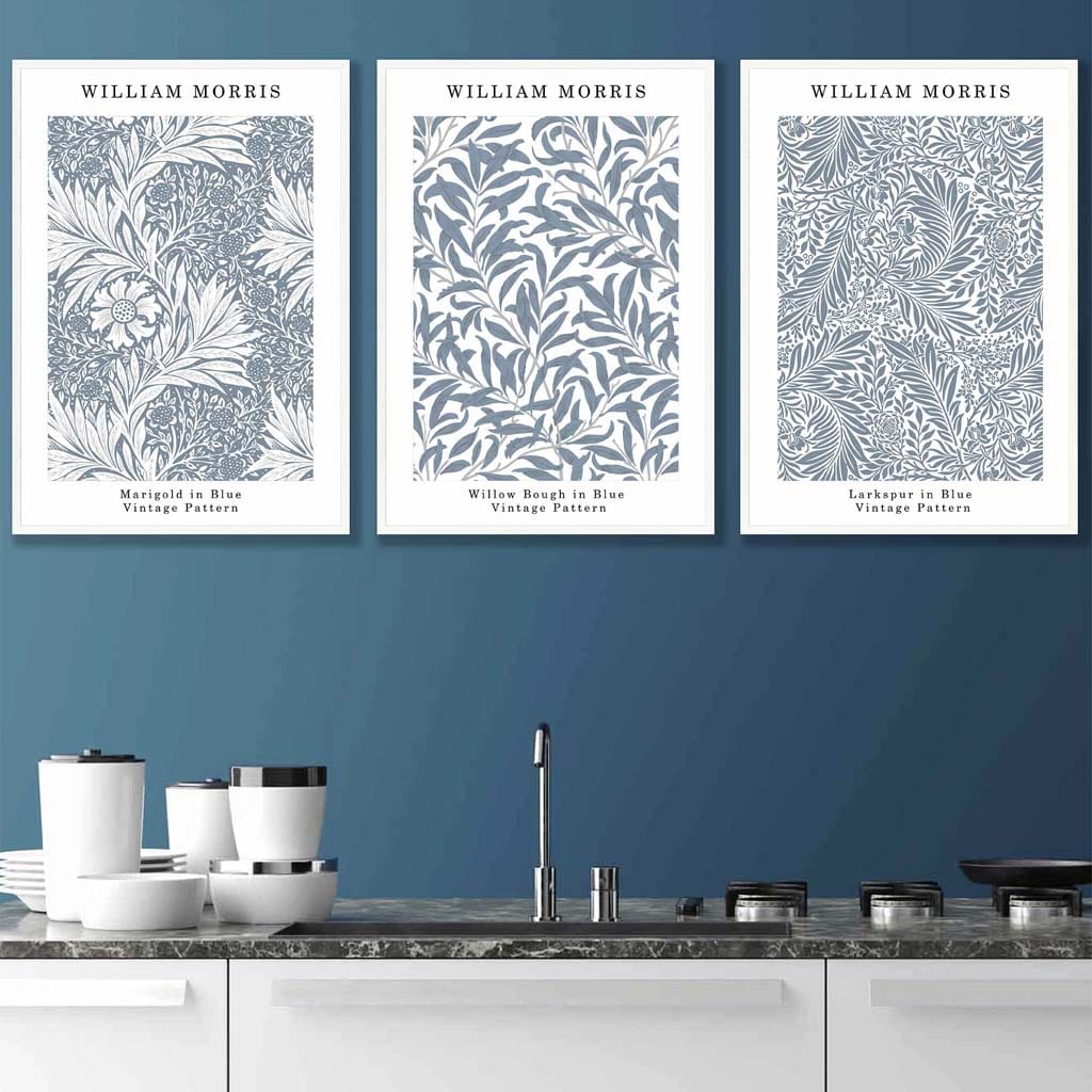 Blaues William Morris Vintage Blumen-Set mit 3 Wandbildern