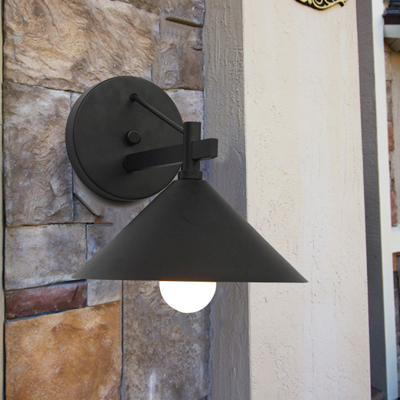 Industrielle Metall Kegel Wandlampe Vintage | Brehn