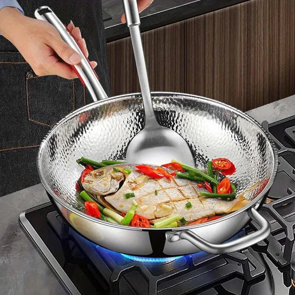 TitanFlair Wok — Braten ohne Ankleben für grenzenloses Kochvergnügen | Brehn