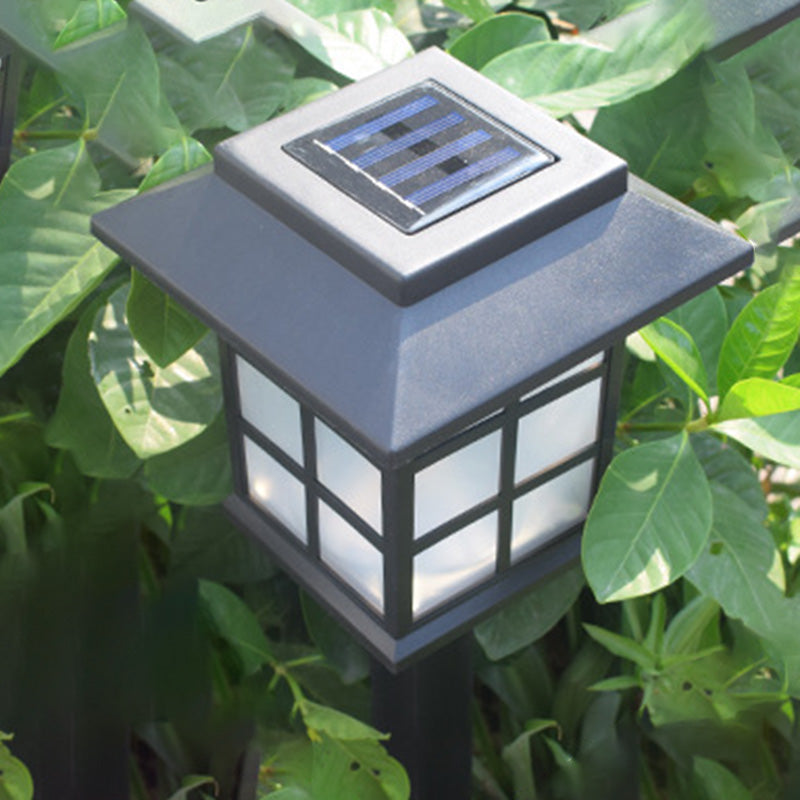 Traditionelle europäische wasserdichte solarbetriebene ABS-PC-Kunststoff rechteckige LED-Landschaftsbeleuchtung für den Garten | Brehn