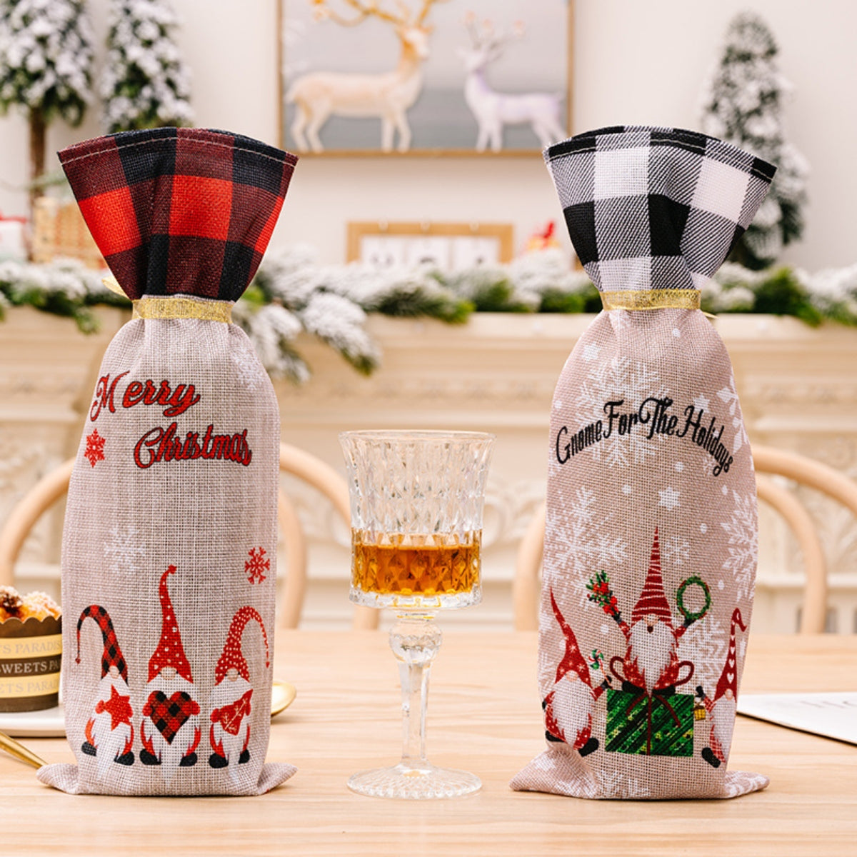 Brehn | 2-teiliges Weihnachtskaro-Weinflaschenüberzüge