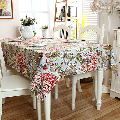 Verschnörkeltes Blumenmuster Tischdecke