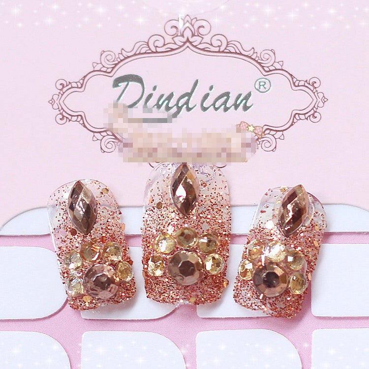 Glitzernde Nagelkunst Brehn