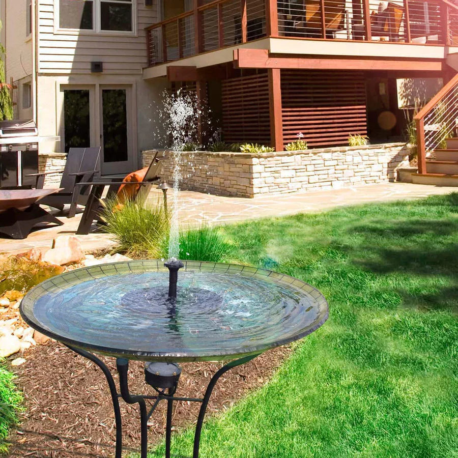 SolarSprout — Verwandelt Ihren Garten in ein lebendiges Paradies voller sprudelnder Frische und natürlicher Ruhe | Brehn
