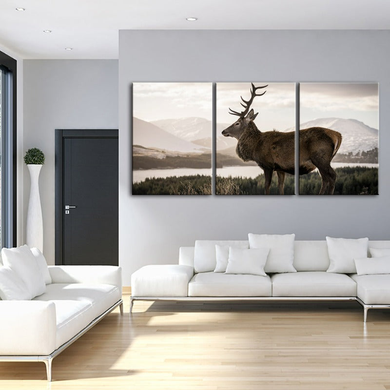 Düsteres Winterhirsch-Leinwandbild, 3-teilig