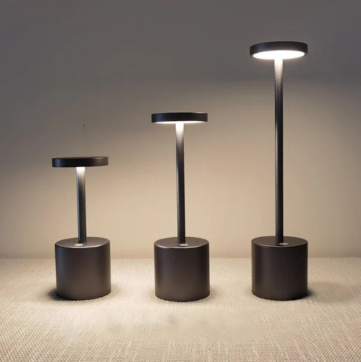 Brehn | LumaLite Wiederaufladbare LED-Tischlampe | Kabellos | Dimmbar | Modernes Design für Restaurants und Zuhause