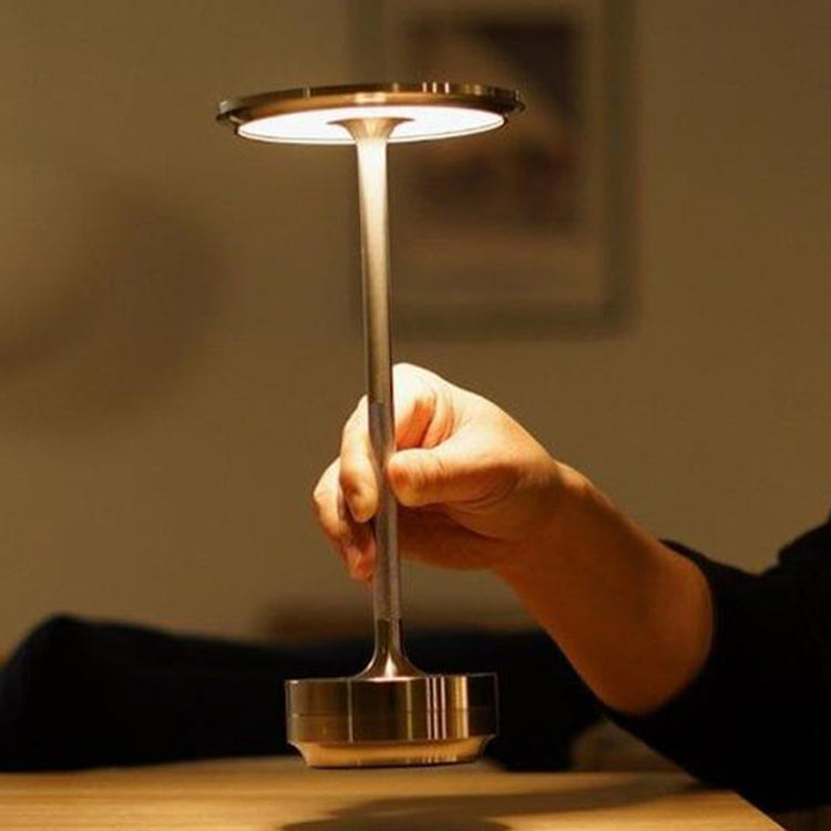 Aluminium wiederaufladbare Touch-Dimmer-Tischlampe | Brehn