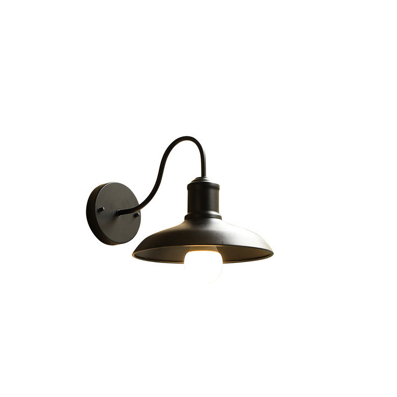 Retro Loft Dome Eisen Außen Wasserdicht 1-Licht Gebogene Arm Wand Sconce Lampe | Brehn