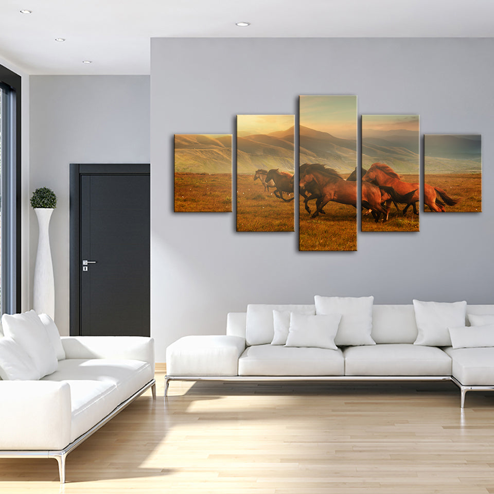 5-teilige Laufende Pferde mit schönem Landschaft - Leinwand Wandkunst Malerei