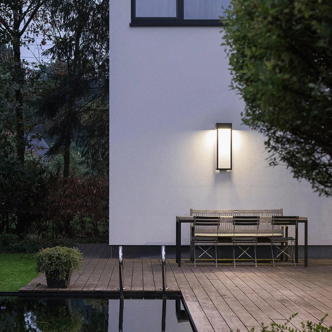 Brehn | Stilvolle LED-Außenlampe