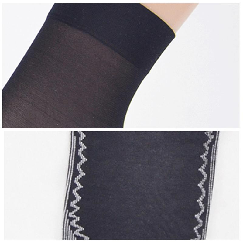 Seidige Baumwolle Anti-Rutsch Socken | Brehn