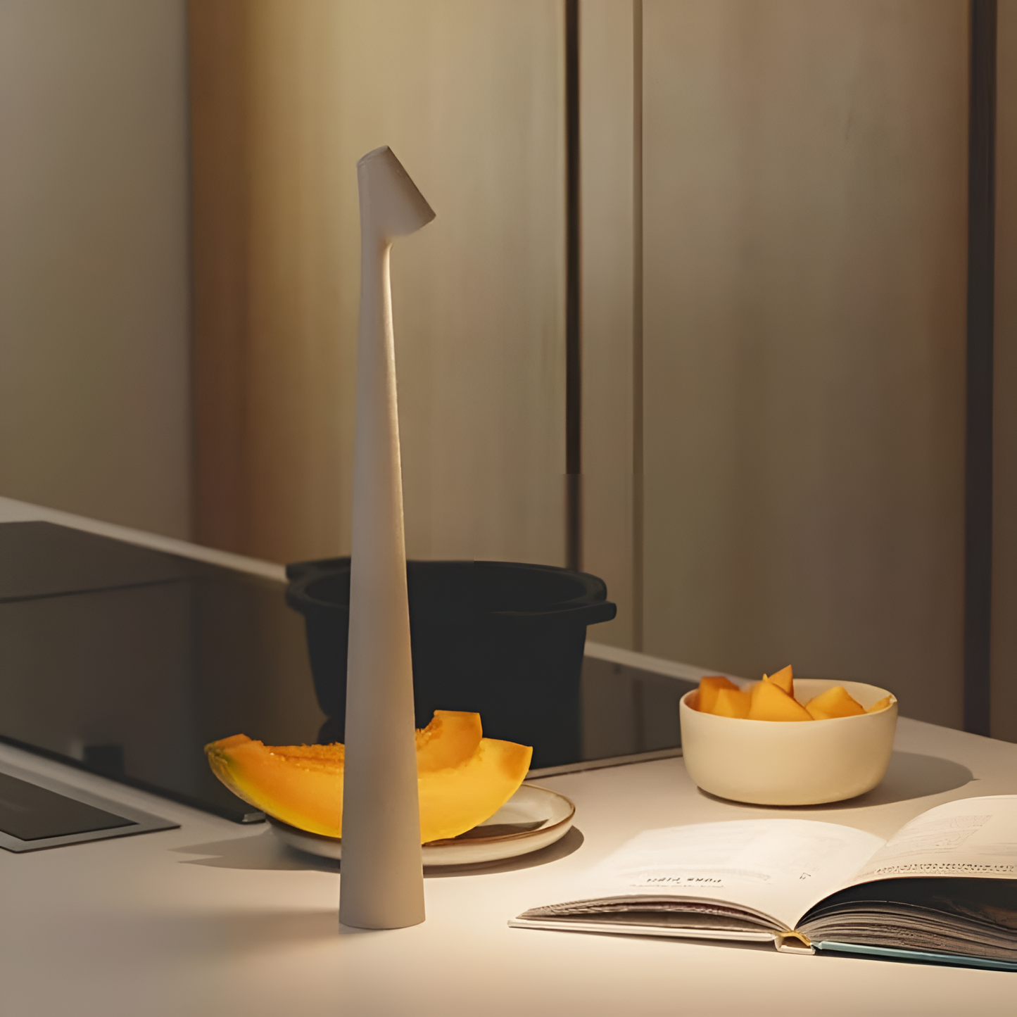 Nordic Slim Kabellose Tischlampe | Brehn