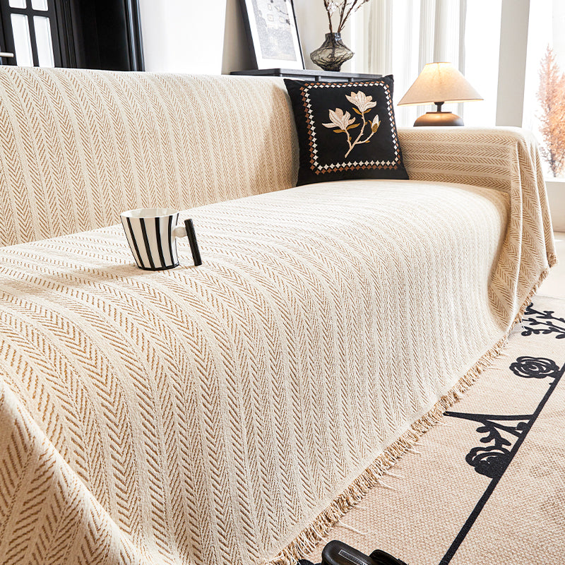 Fischgrätmuster-Sofabezug - Modern, stilvoll & langlebiger Sofaschutz | Brehn